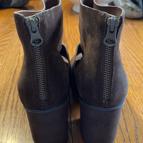 Korks Brown Leather Heeled Buckle Boots Sz 9.5 - Picture 5 of 6